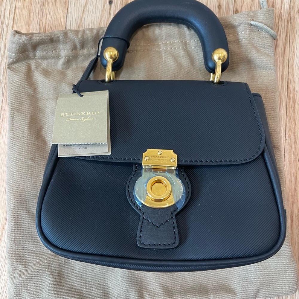 Burberry black Mini DK88